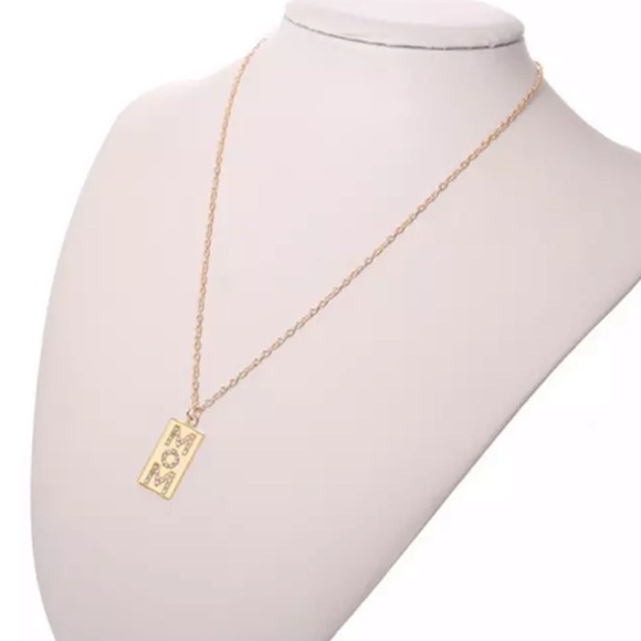 ⭐️MOM necklace - Picture 3 of 5